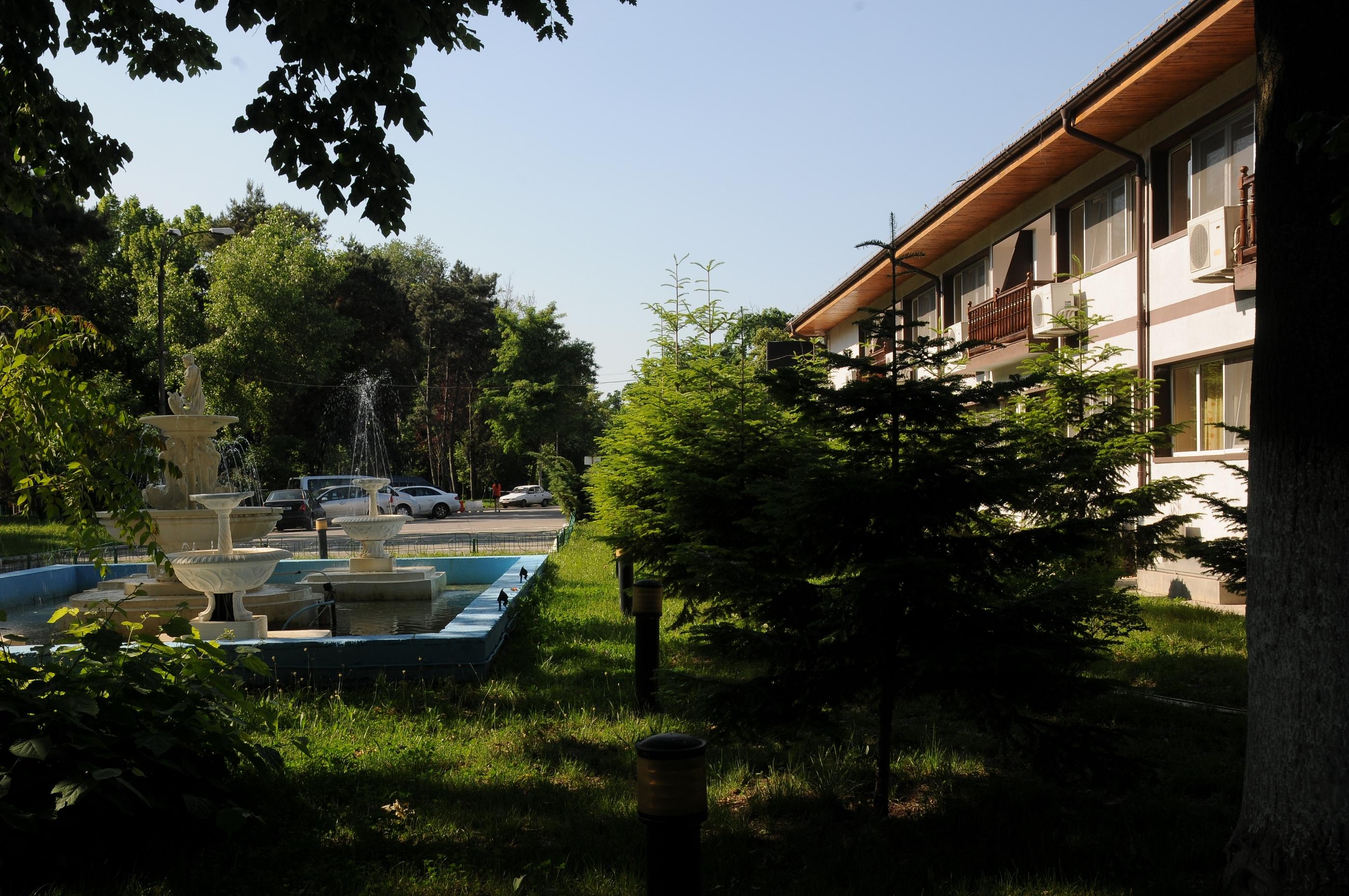 Hotel Herastrau Bucareste Exterior foto